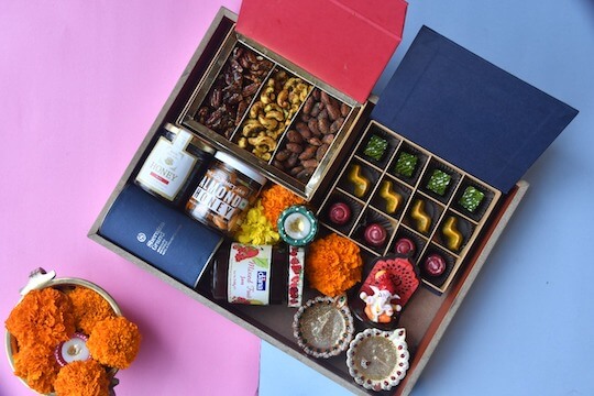 Send delight hampers for brothers to Bangalore, Free Delivery - redblooms